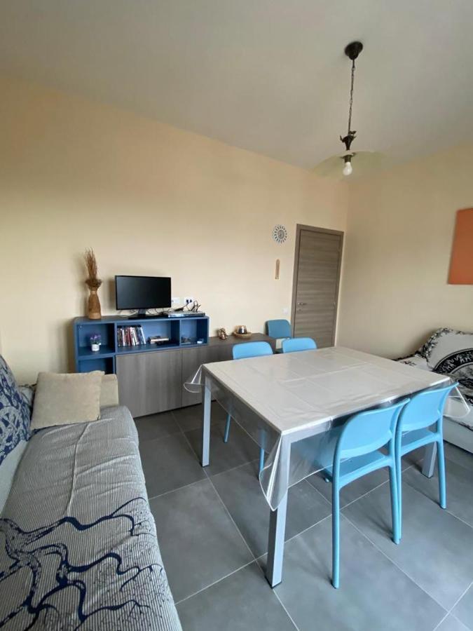 אלבניה Appartamento Vista Mare מראה חיצוני תמונה