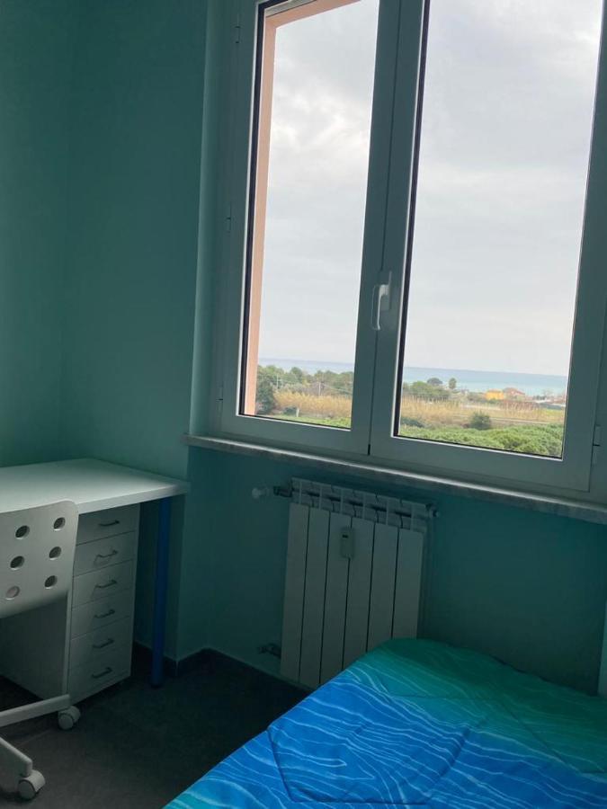 אלבניה Appartamento Vista Mare מראה חיצוני תמונה